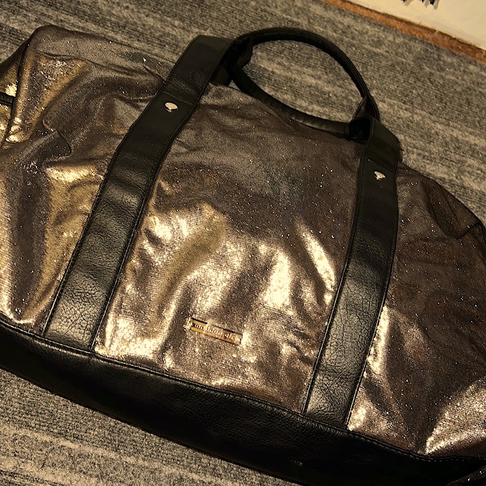 Extra. Large Duffle Bageverything Reduced Sale - image 1